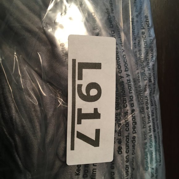 Butterflies & Rainbows Top 3X Boho Tie Front Short Sleeve V Neck Space Dye Gray - Picture 8 of 8